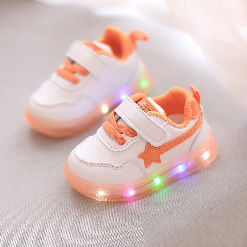Baby-Led-Lights-Shoes-High-Quality-Girls-Boys-Soft-Bottom-Sneakers-Sports-Running-Excellent-First-Walkers-4.jpg
